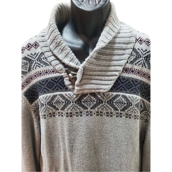 Urban Pipeline Men's Gray Cotton Long Sleeve
Pullover Knit Sweater - Picture 7 of 12